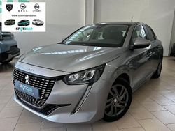 Gris Usado 2021 Peugeot 208 Active Utilitario | 12.500 € (Precio justo)