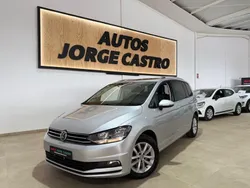 Gris Usado 2020 VW Touran Advance Monovolumen | 17.800 € (Precio justo)
