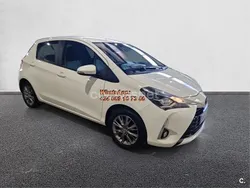 Blanco Usado 2016 Toyota Yaris City Berlina | 5700 €