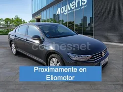 Gris / plata Usado 2020 VW Passat Berlina | 18.900 € (Precio justo)