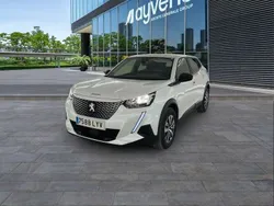 Blanco Usado 2022 Peugeot e-2008 Active SUV | 16.400 € (Super precio)
