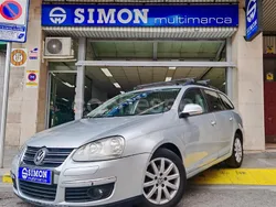 Gris / plata Usado 2008 VW Golf VI Advance Familiar | 3490 € (Caro)