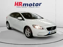 Blanco Usado 2017 Volvo V40 Kinetic Familiar | 15.840 € (Precio justo)