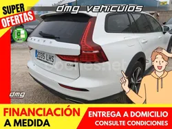 Blanco Usado 2020 Volvo V60 CC Pro Familiar | 23.990 € (Precio justo)