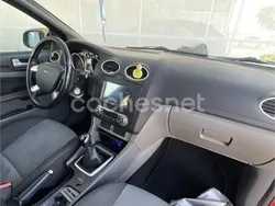 Rojo Usado 2008 Ford Focus Trend Berlina | 4200 € (Precio justo)