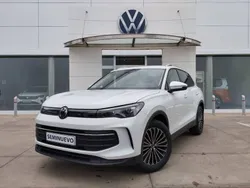 Blanco Usado 2024 VW Tiguan SUV | 32.700 €