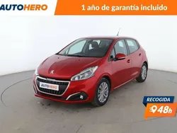 Rojo Usado 2018 Peugeot 208 Signature Sky Utilitario | 8799 €