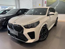 Blanco Nuevo 2025 BMW X2 SUV | 49.900 € (Caro)