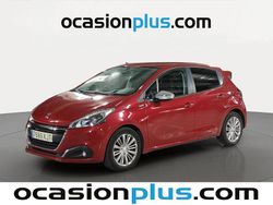 Rojo Usado 2018 Peugeot 208 Style Utilitario | 9355 € (Precio justo)