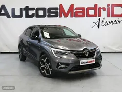 Gris / plata Usado 2023 Renault Arkana Techno SUV | 22.490 € (Precio justo)