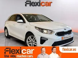 Blanco Usado 2021 Kia Ceed Berlina | 16.490 € (Un poco caro)