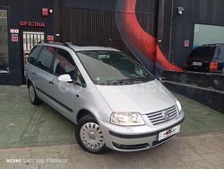 Gris / plata Usado 2007 VW Sharan Trendline Monovolumen | 6499 €
