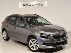 Gris / plata Usado 2022 Skoda Kamiq Style SUV | 22.900 € (Precio justo)