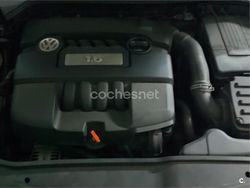 Gris / plata Usado 2007 VW Jetta Trendline Berlina | 4500 € (Precio justo)