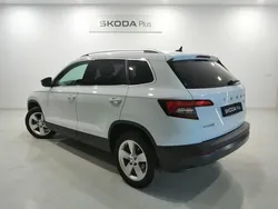 Blanco Usado 2021 Skoda Karoq Ambition SUV | 21.300 € (Buen precio)