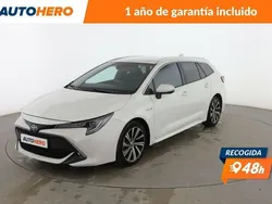Blanco Usado 2021 Toyota Corolla Advance Familiar | 23.399 € (Precio justo)