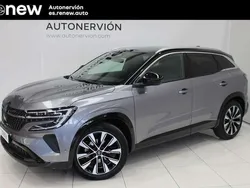 Gris / plata Usado 2024 Renault Austral Techno SUV | 31.700 € (Precio justo)