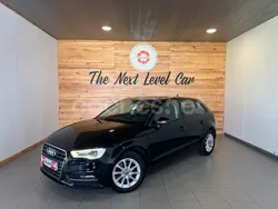 Negro Usado 2014 Audi A3 Sportback Attraction Berlina | 12.490 € (Precio justo)