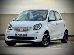 Blanco Usado 2016 Smart ForFour Passion Berlina | 8900 € (Precio justo)