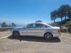 Gris / plata Usado 2002 Mercedes E270 Avantgarde Berlina | 6950 € (Caro)