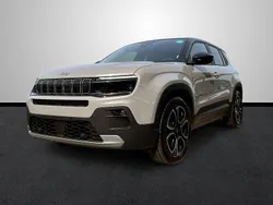 Beige Nuevo 2025 Jeep Avenger Summit SUV | 26.800 € (Buen precio)