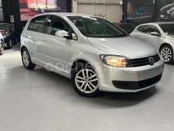 Gris / plata Usado 2011 VW Golf Plus Sport Monovolumen | 7400 € (Precio justo)