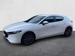 Nuevo 2025 Mazda 3 Center-Line | 30.800 € (Caro)