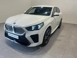 Blanco Nuevo 2025 BMW iX2 Comfort Edition SUV | 45.890 € (Buen precio)