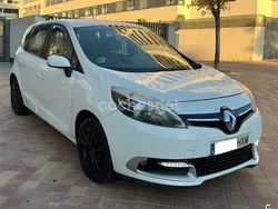 Blanco Usado 2014 Renault Scénic III Dynamique Monovolumen | 4800 € (Precio justo)