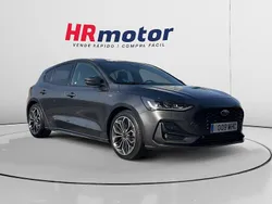 Blanco Usado 2023 Ford Focus ST-Line X Berlina | 18.790 € (Precio justo)