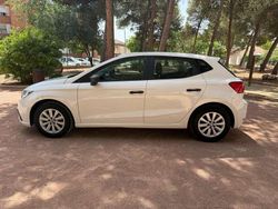 Blanco Usado 2018 Seat Ibiza Reference Utilitario | 8900 € (Buen precio)