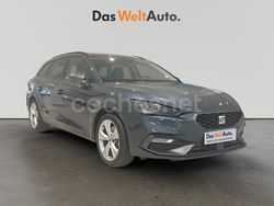 Gris / plata Usado 2024 Seat Leon FR Familiar | 27.300 € (Un poco caro)
