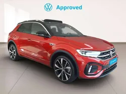 Rojo Usado 2024 VW T-Roc R-line SUV | 39.800 €