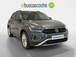 Gris/plata Usado 2024 VW T-Roc Life SUV | 26.990 € (Precio justo)