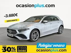 Gris / plata Usado 2023 Mercedes A250 Berlina | 33.200 € (Precio justo)