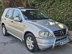 Gris Usado 2000 Mercedes ML320 SUV | 5000 €