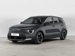 Gris Nuevo 2024 Kia e-Niro SUV | 38.900 €