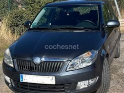 Gris / plata Usado 2010 Skoda Fabia Style Berlina | 4400 € (Un poco caro)
