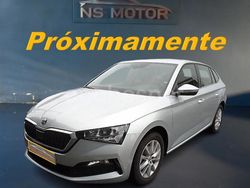 Gris / plata Usado 2021 Skoda Scala Ambition Utilitario | 13.900 € (Precio justo)