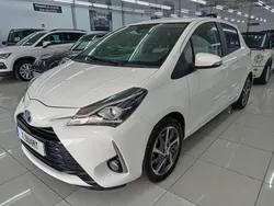 Blanco Usado 2020 Toyota Yaris Hybrid Utilitario | 14.900 € (Buen precio)