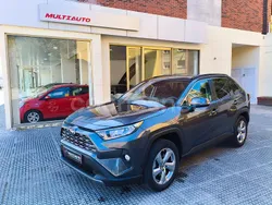 Gris / plata Usado 2020 Toyota RAV4 Hybrid Advance SUV | 32.990 € (Un poco caro)