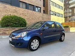 Azul Usado 2007 Ford Fiesta Futura Utilitario | 2500 € (Precio justo)