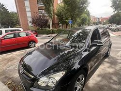 Negro Usado 2010 Hyundai i30 Comfort Berlina | 5500 € (Un poco caro)