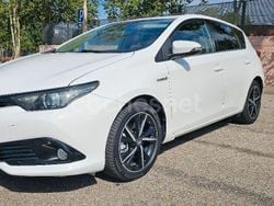 Blanco Usado 2018 Toyota Auris Hybrid Edition Berlina | 15.600 € (Precio justo)