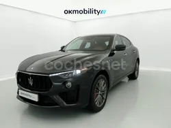 Negro Usado 2021 Maserati Levante SUV | 76.900 €