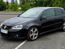 Negro Usado 2006 VW Golf V GTI Berlina | 8800 € (Buen precio)