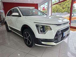 Blanco Usado 2022 Kia Niro SUV | 24.490 € (Un poco caro)