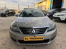 Beige Usado 2014 Renault Latitude Privilege Berlina | 4200 €