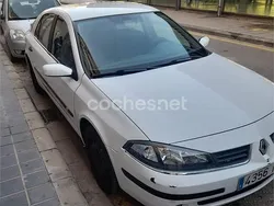 Blanco Usado 2007 Renault Laguna III Authentique Berlina | 2500 € (Super precio)