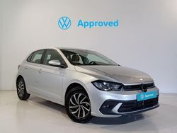 Gris Usado 2024 VW Polo Life | 19.900 € (Precio justo)